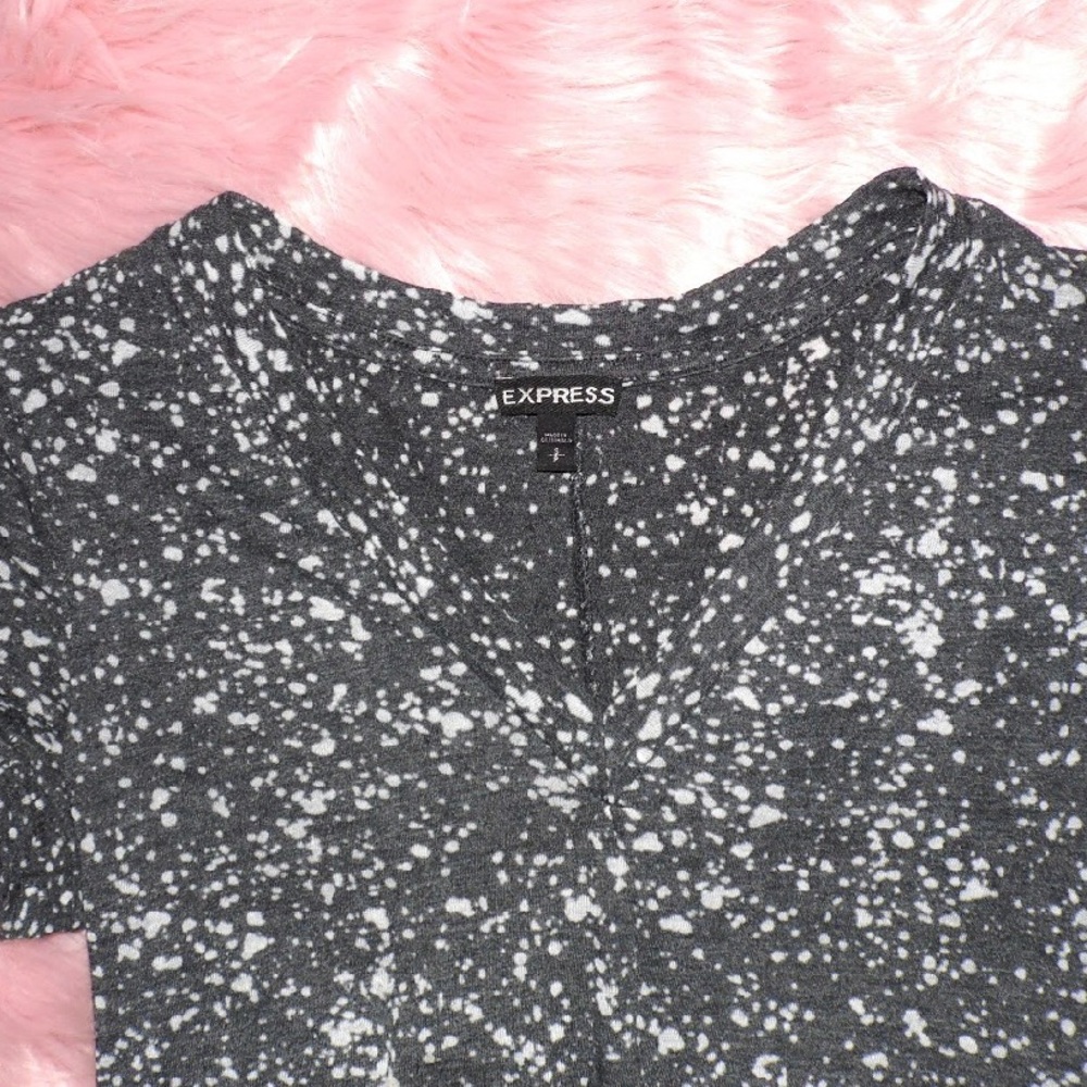 Express tshirt